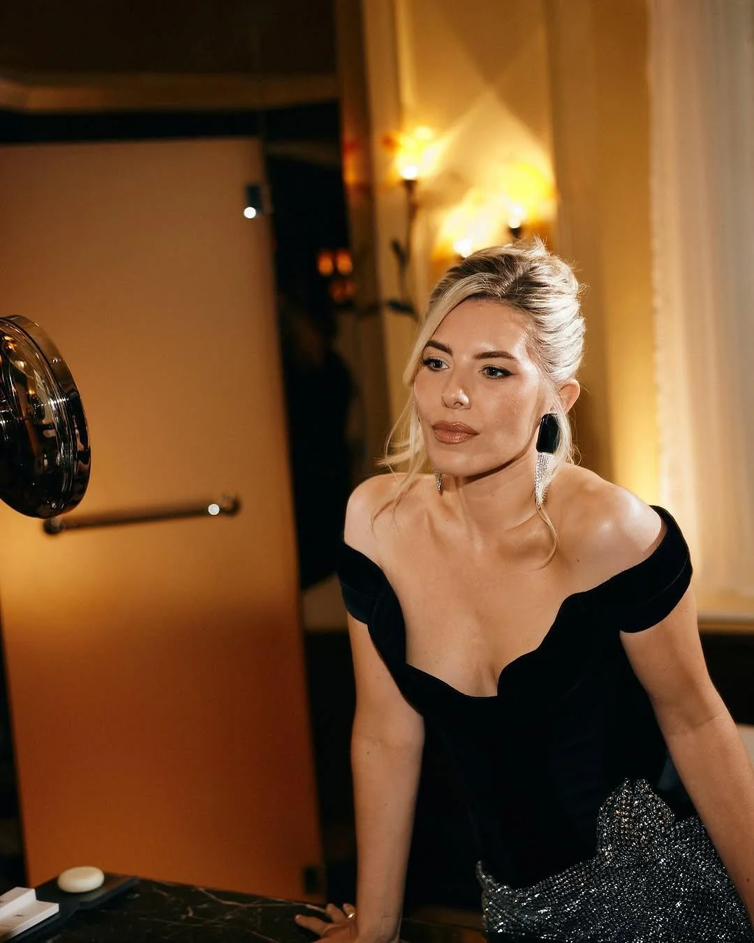 Mollie King picture 3 of 5