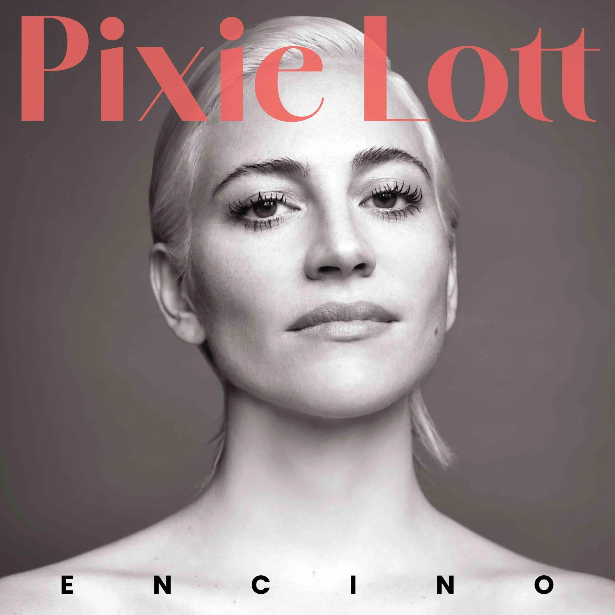 We don't see enough of Pixie Lott picture 2 of 20