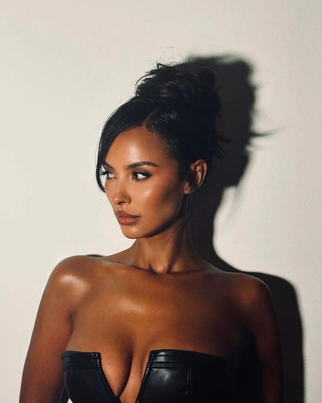 Maya Jama picture 1 of 2