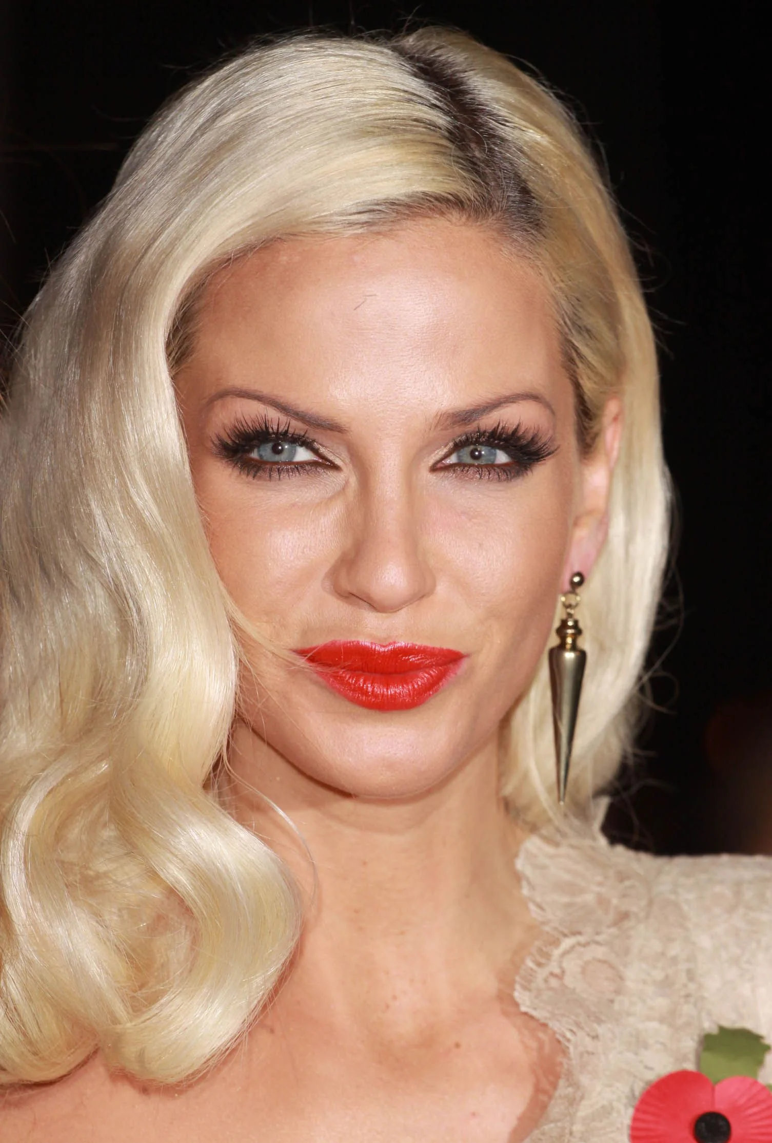 The late Sarah Harding picture 15 of 20