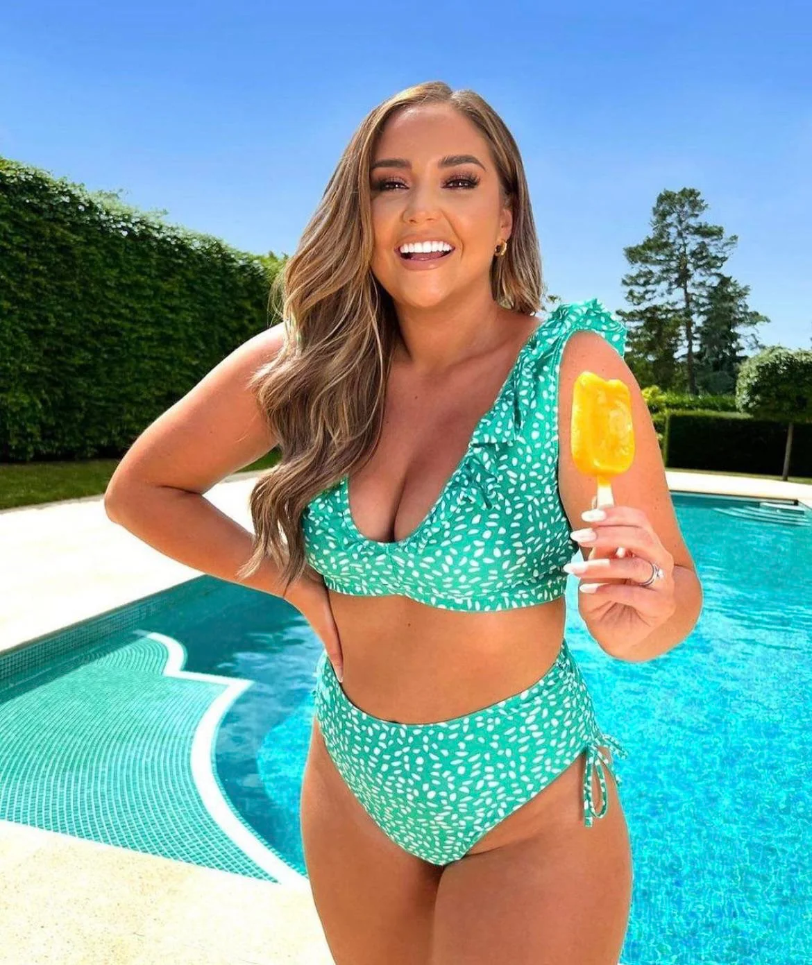 Jacqueline Jossa picture 11 of 20