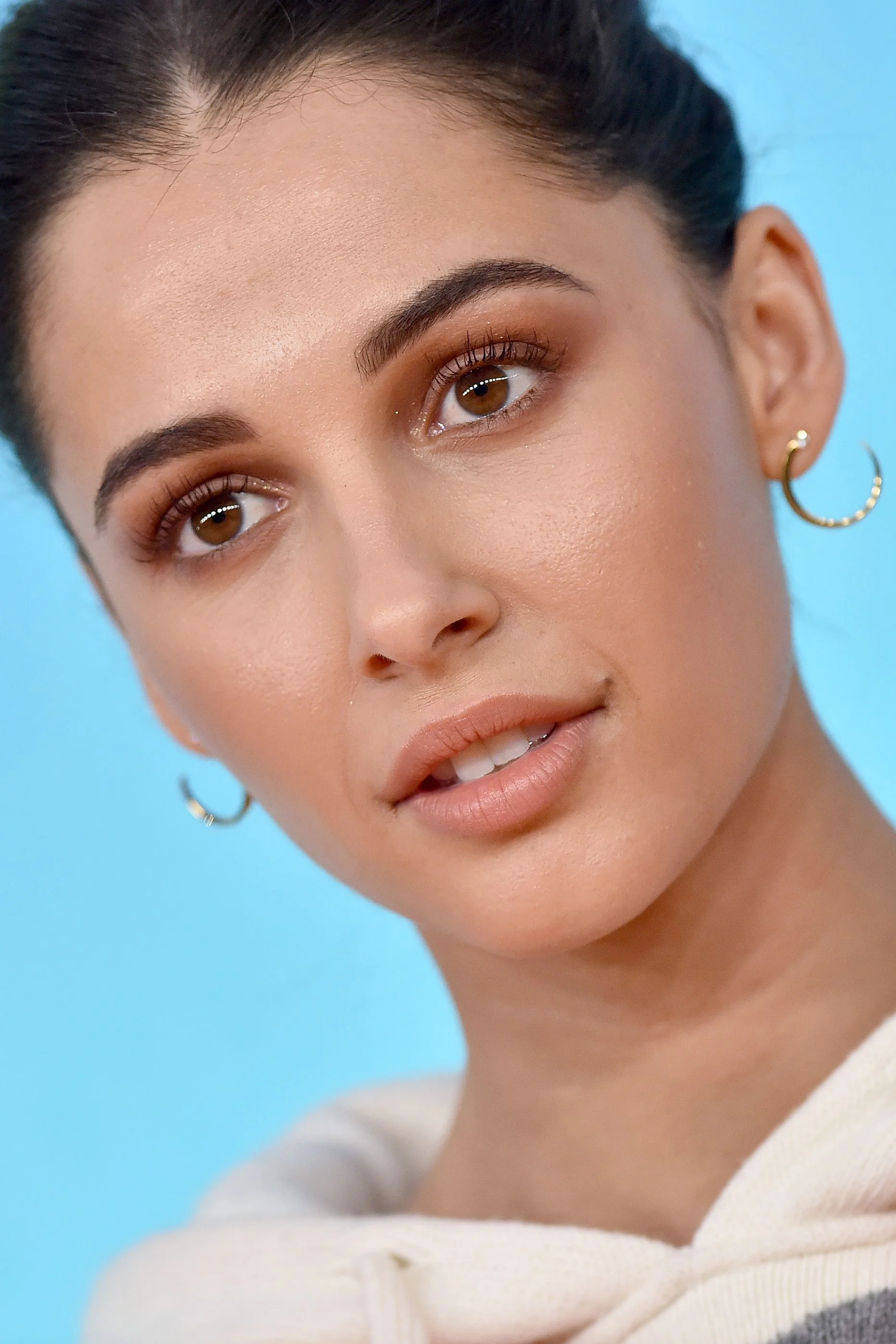 Naomi Scott picture 13 of 16