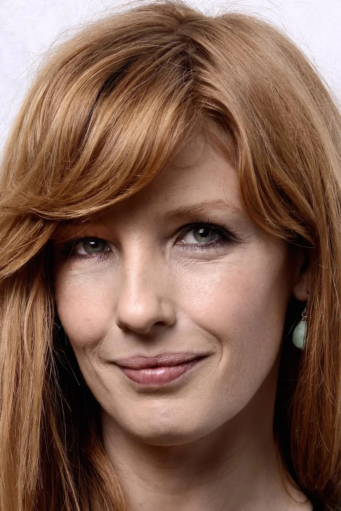 Kelly Reilly picture 13 of 15
