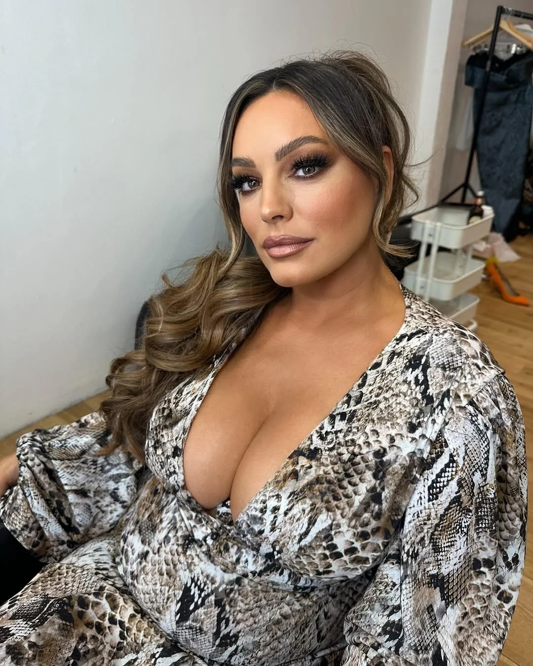 Kelly Brook picture 1 of 4