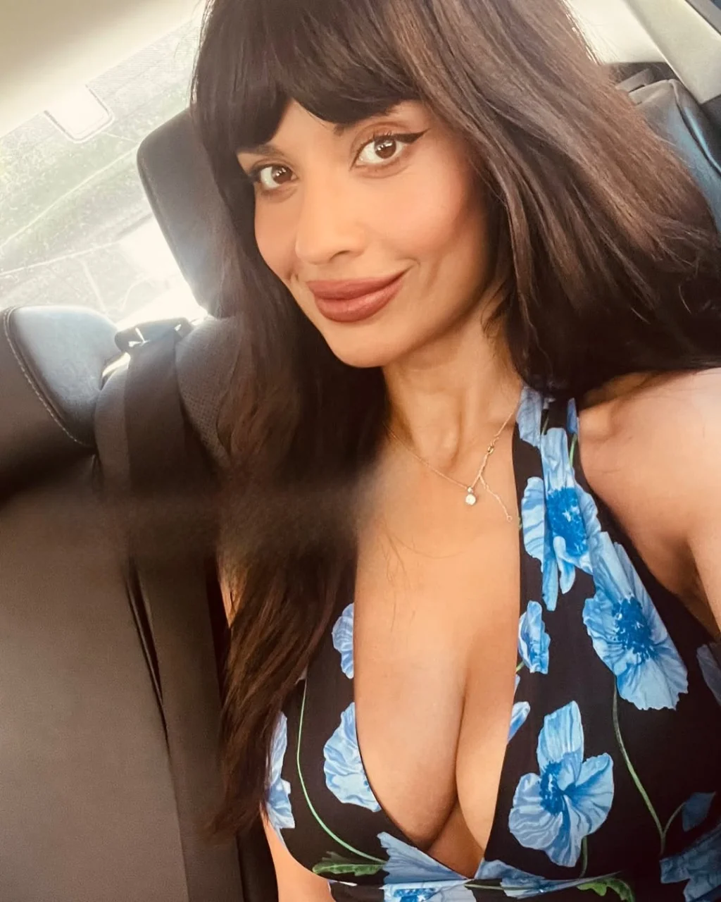 Jameela Jamil picture 1 of 1
