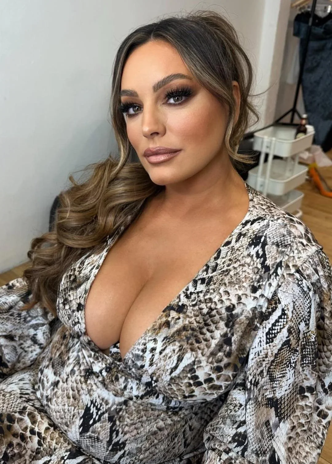 Kelly Brook picture 1 of 4