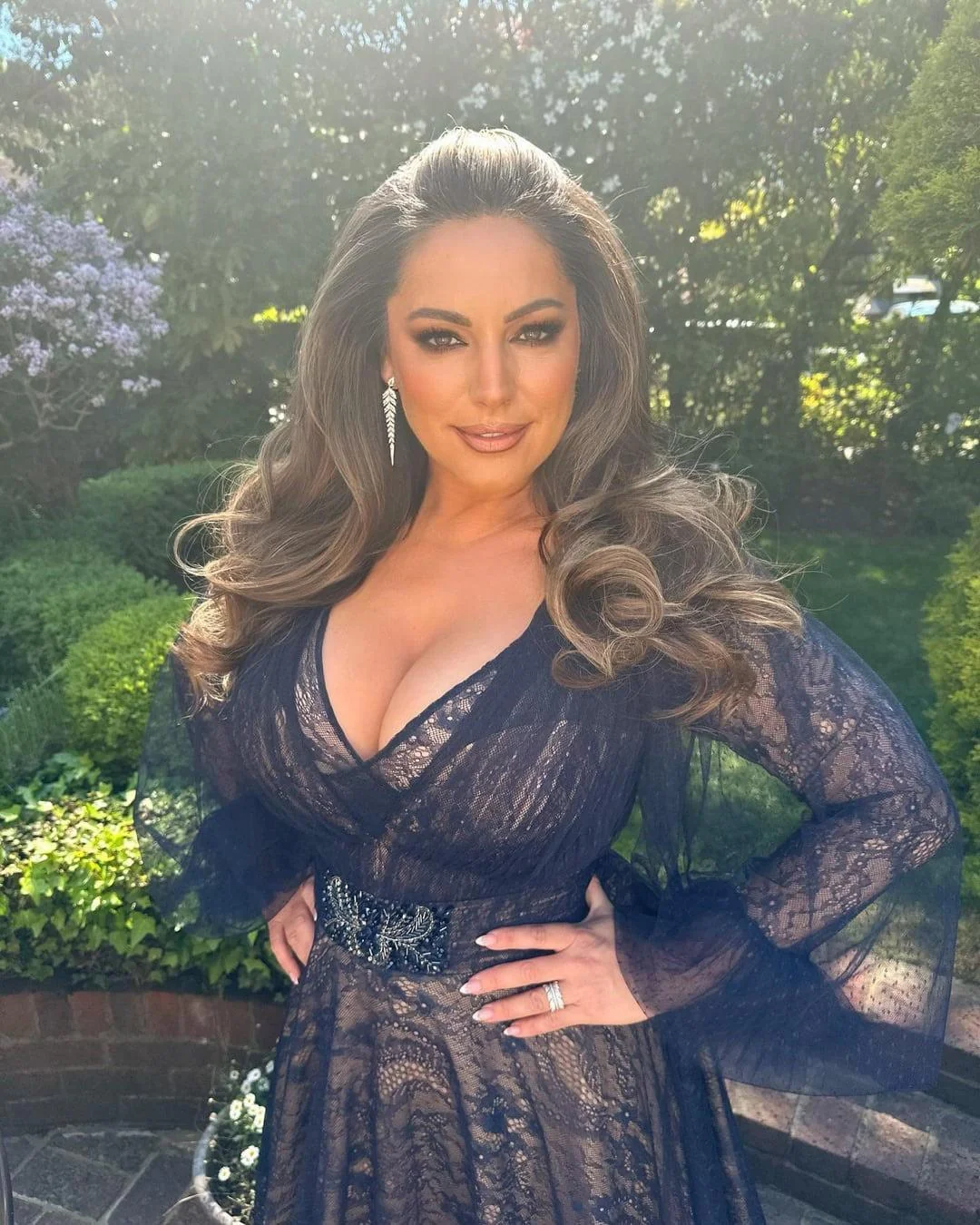 Kelly Brook picture 3 of 4