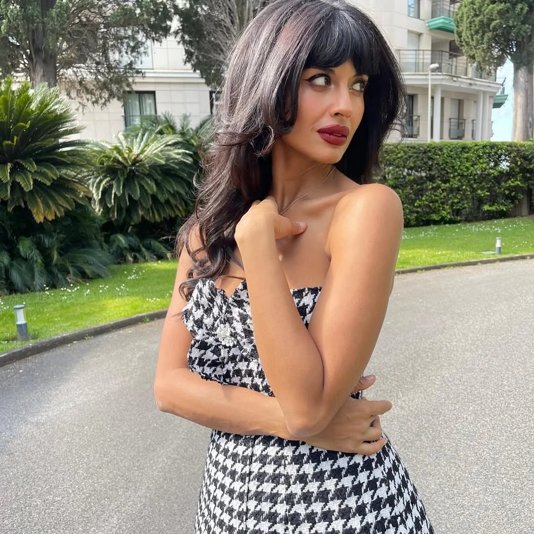 Jameela Jamil picture 2 of 2
