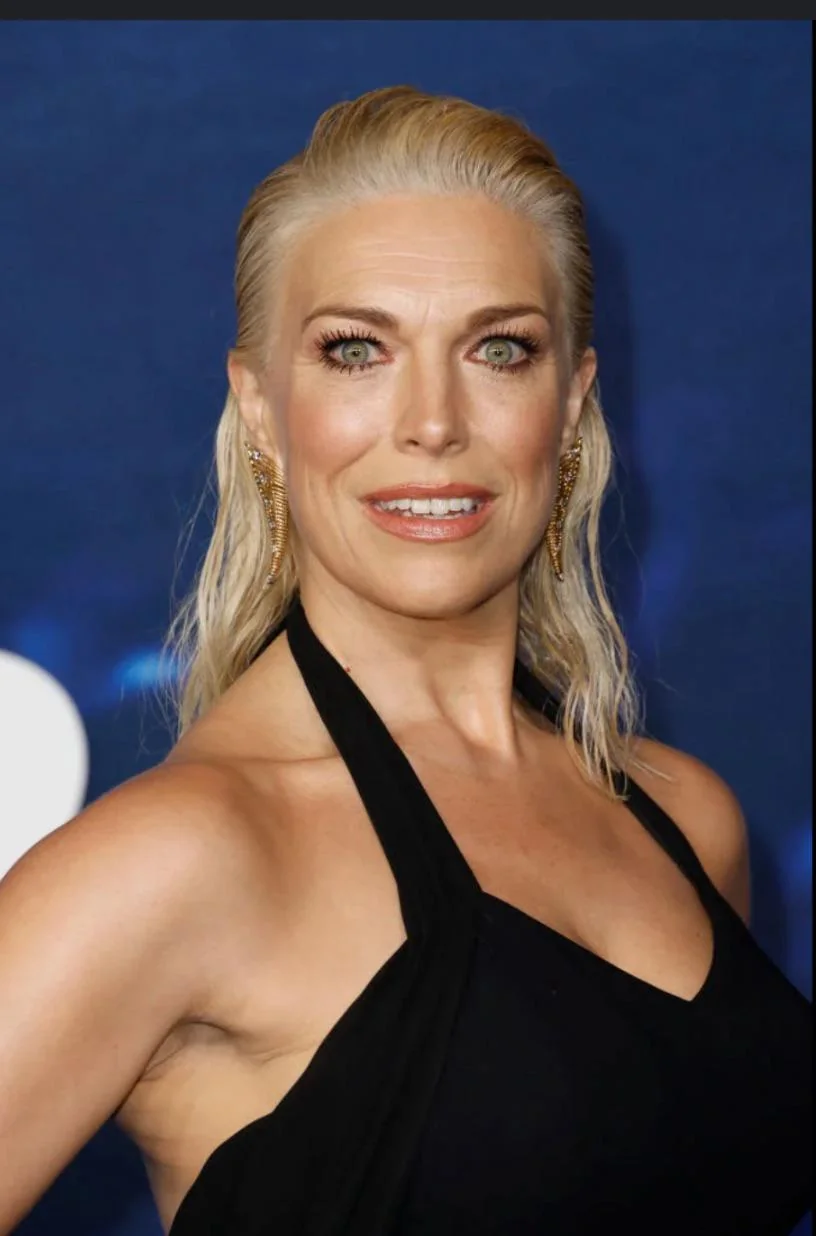 Hannah Waddingham picture 1 of 1