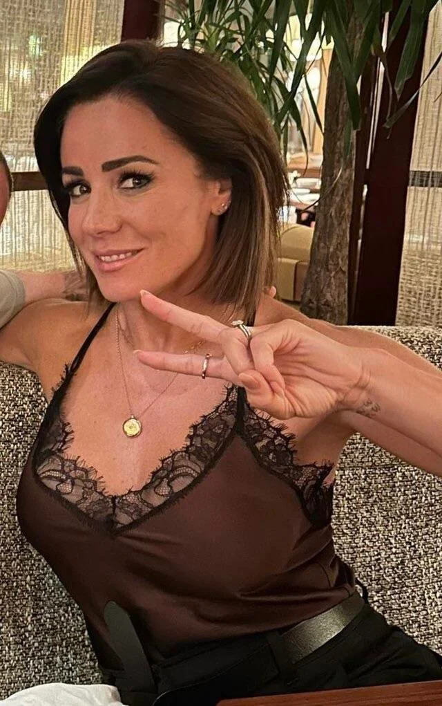 Natalie Pinkham picture 12 of 20