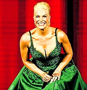 Hannah Waddingham'