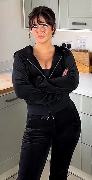Rebecca Ryan'