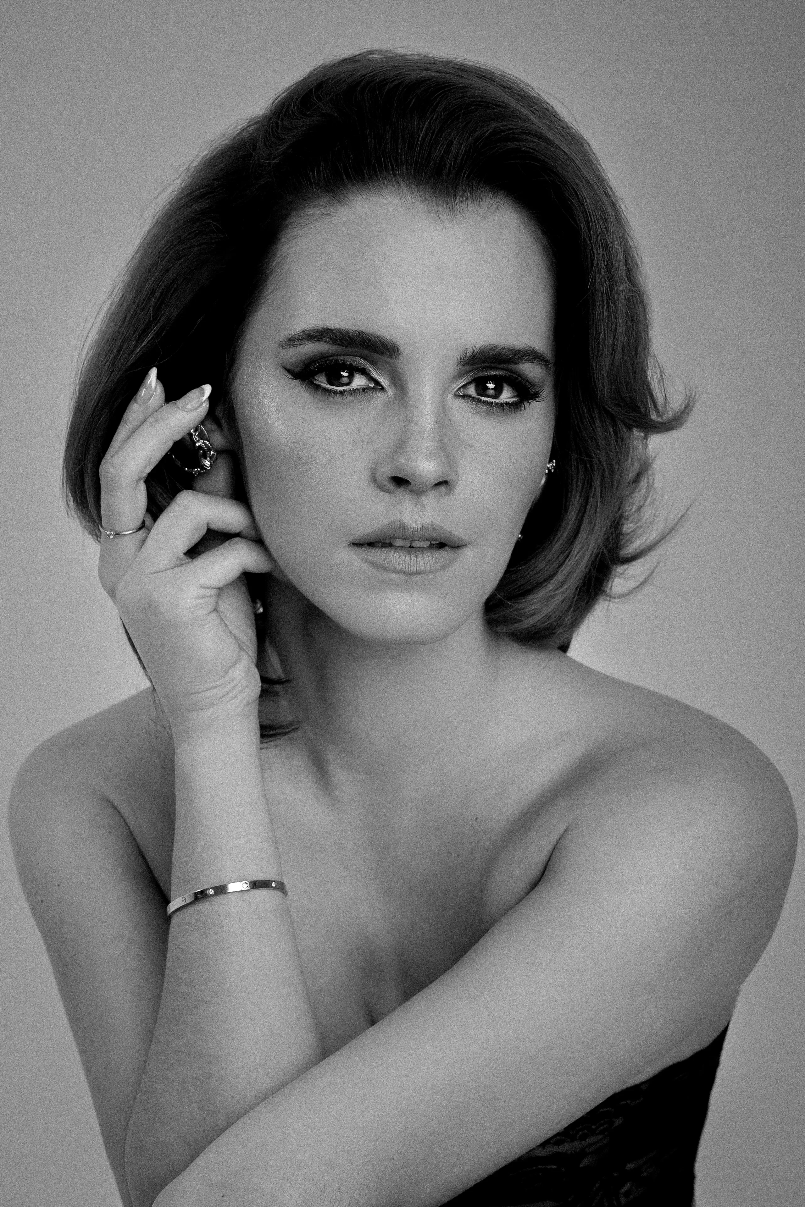 Emma Watson picture 1 of 3