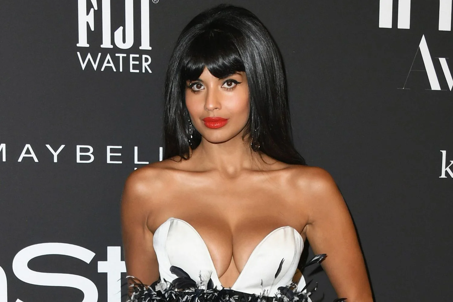 Jameela Jamil picture 4 of 12