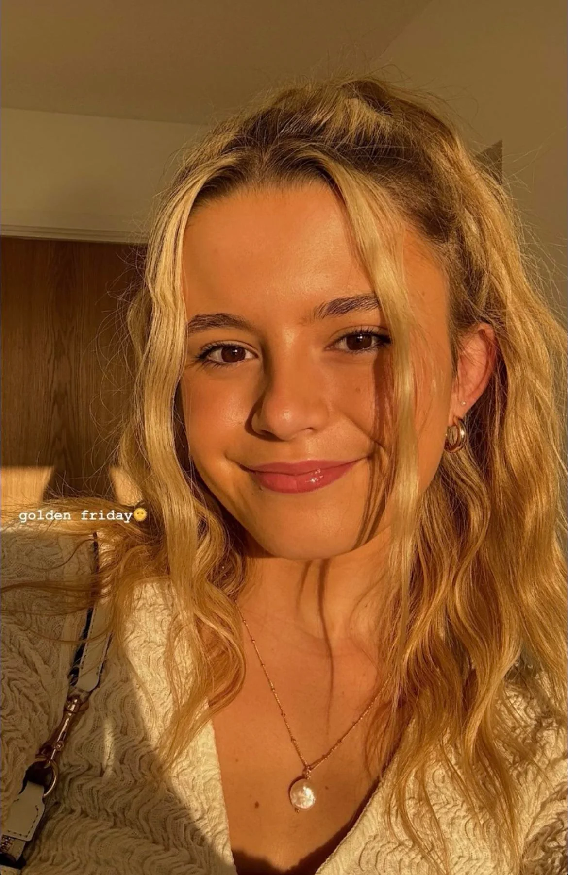 Sydney Martin picture 3 of 20