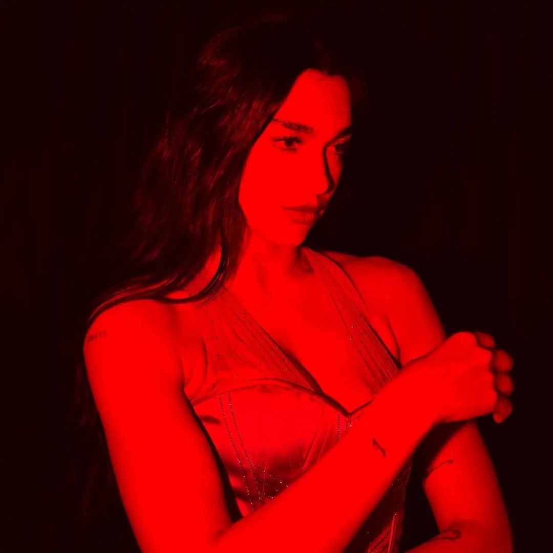 Dua Lipa picture 7 of 7