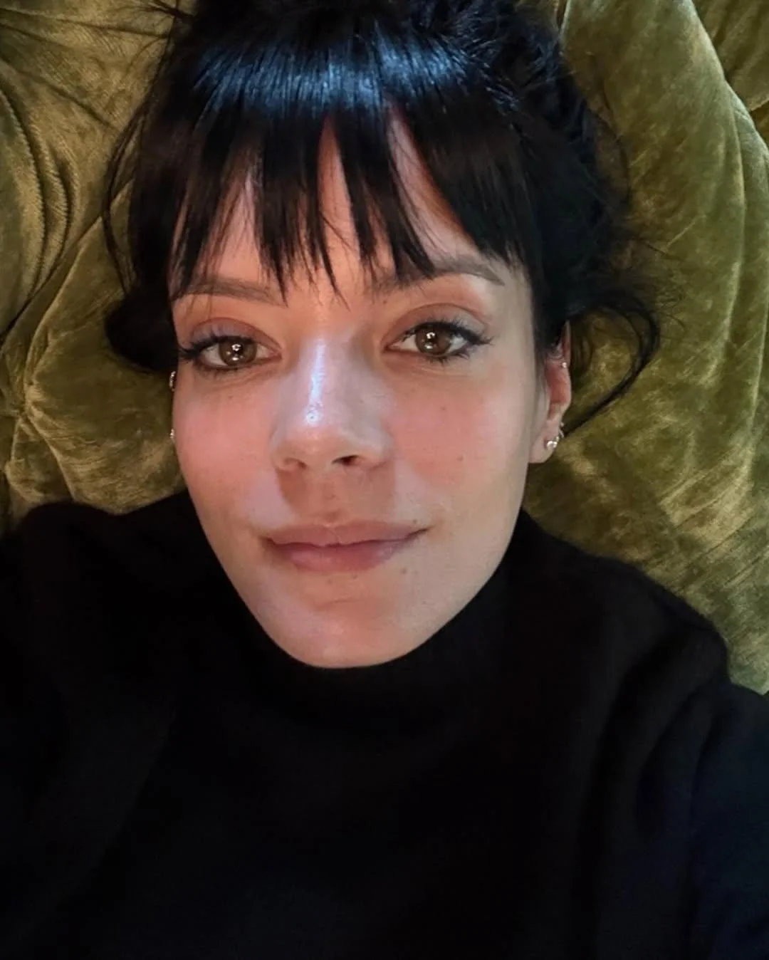 Lilly Allen picture 2 of 7