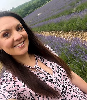 Laura Tobin'