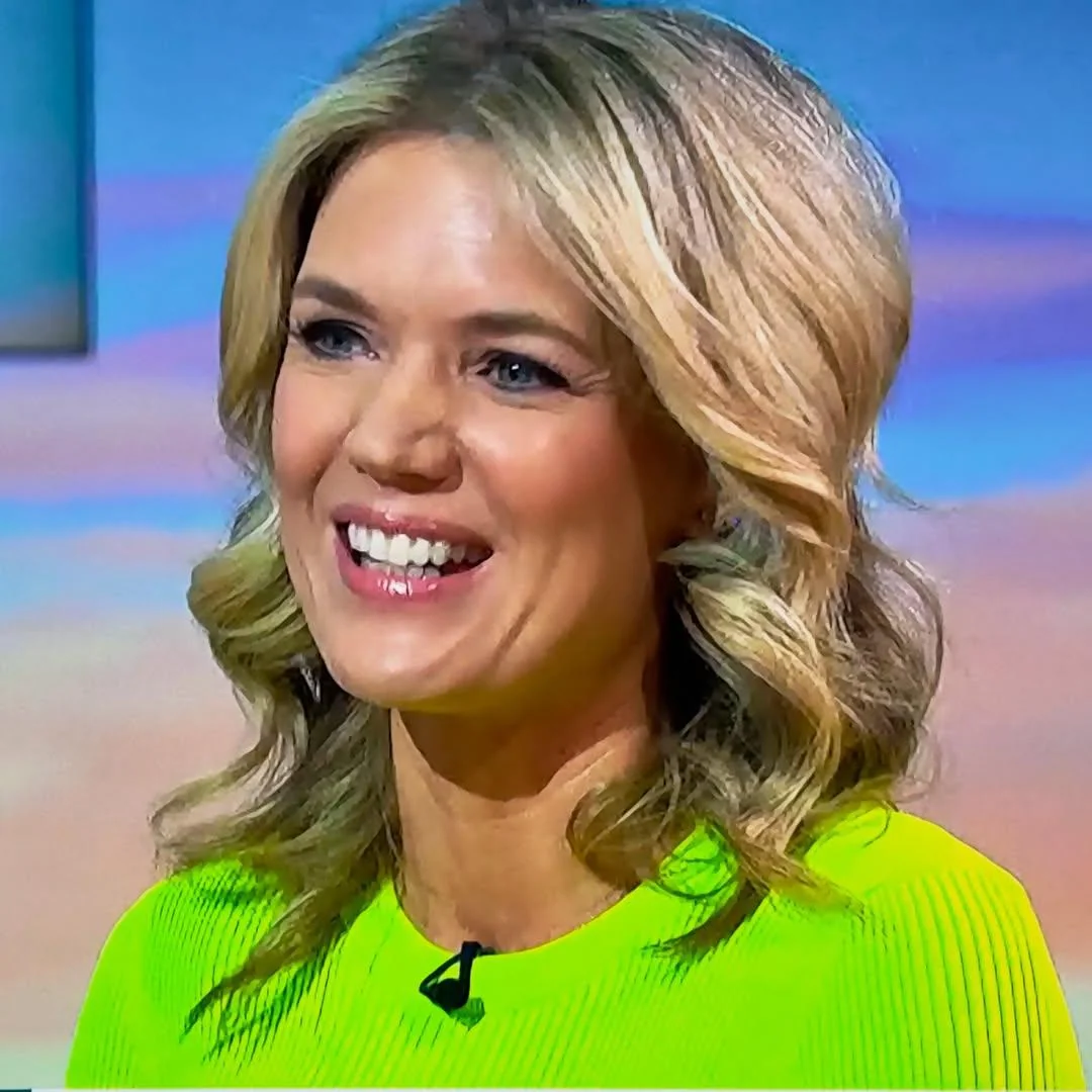 Charlotte Hawkins picture 2 of 3