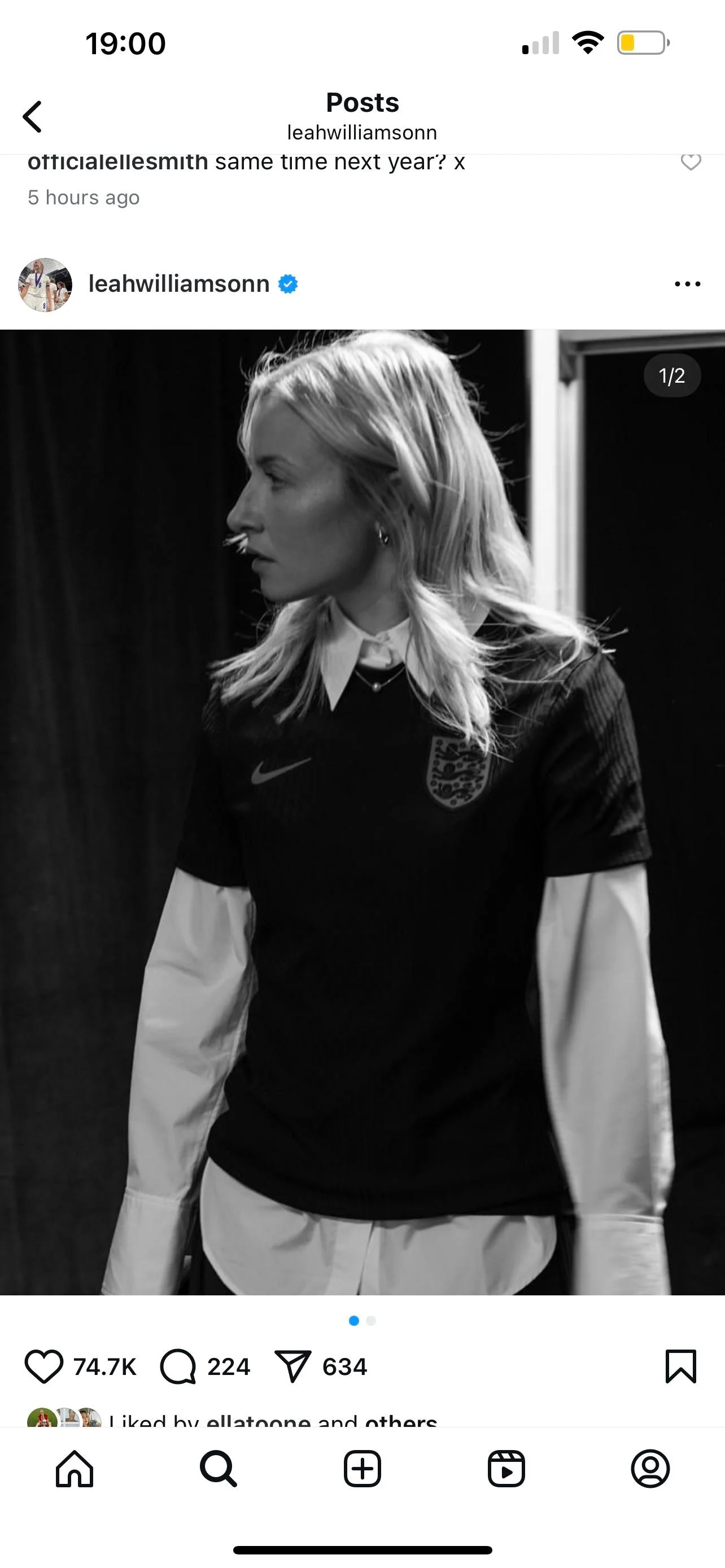 Leah Williamson picture 1 of 7
