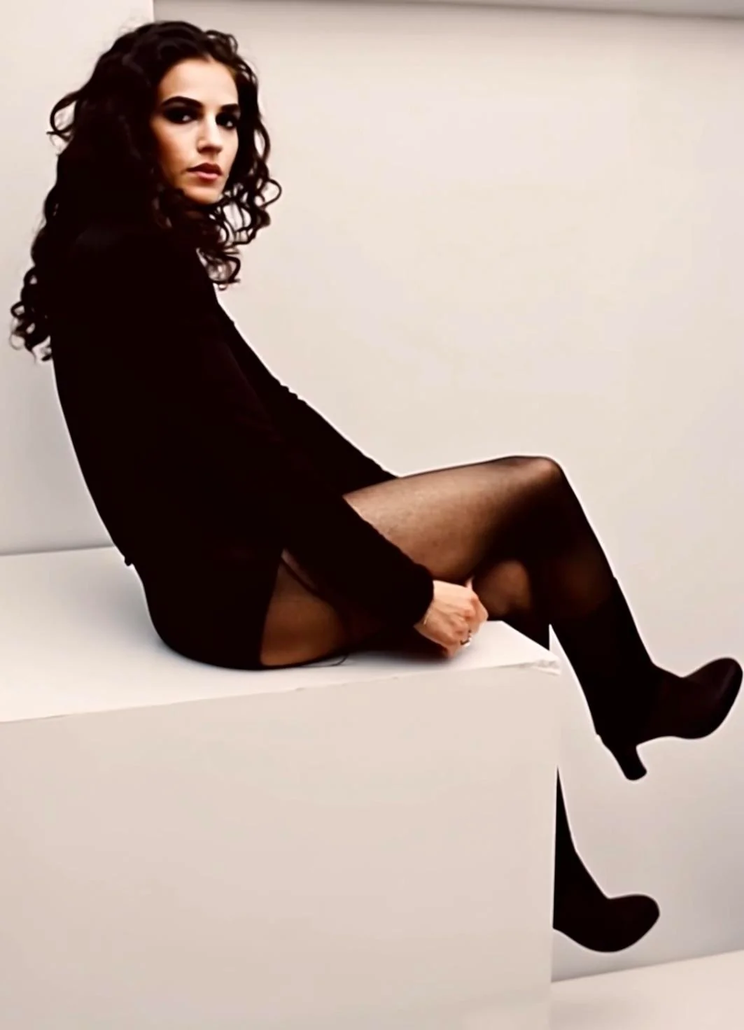Talia Rae (indie singer) picture 3 of 5