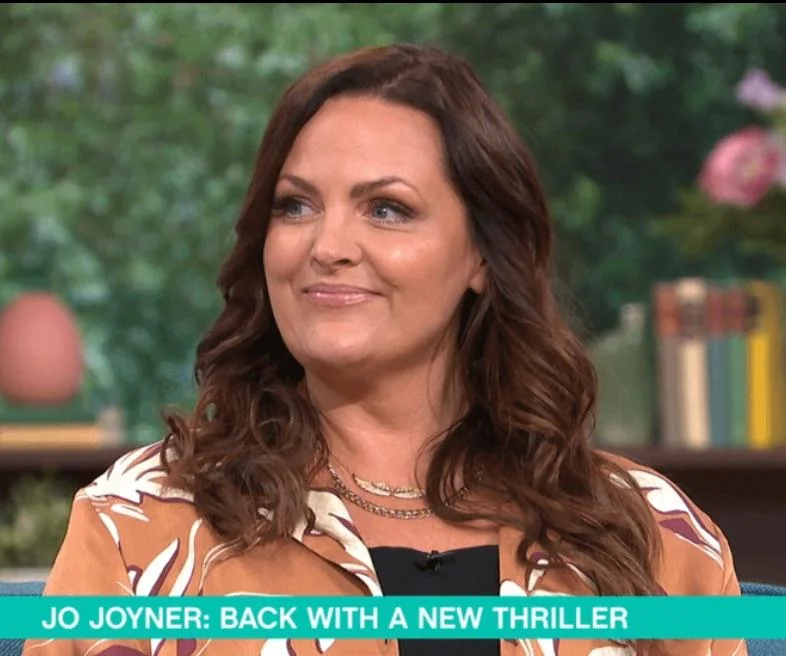 Brunette Jo Joyner (Tanya Eastenders) total milf picture 4 of 10