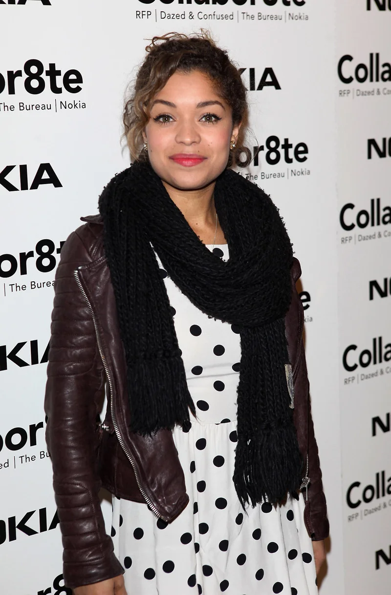 Antonia Thomas picture 2 of 3