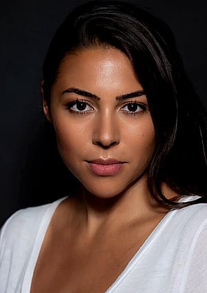 Sophie Khan'