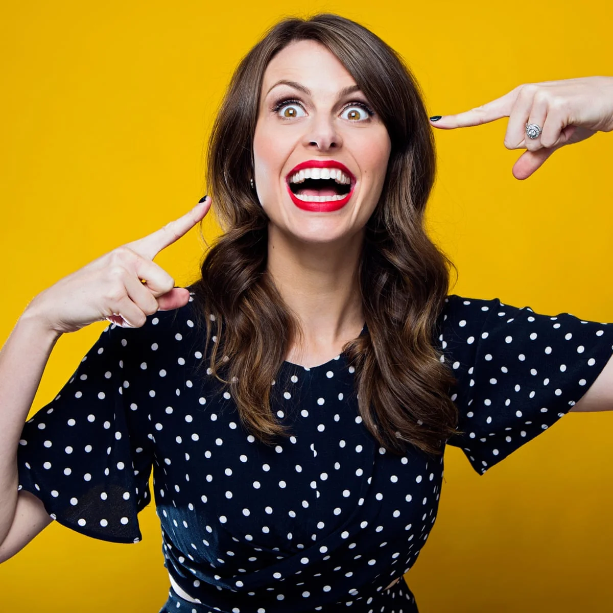 Ellie Taylor picture 1 of 4