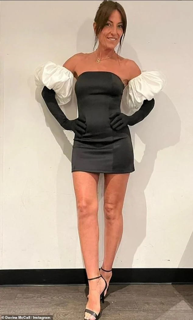 Davina Mccall picture 5 of 6