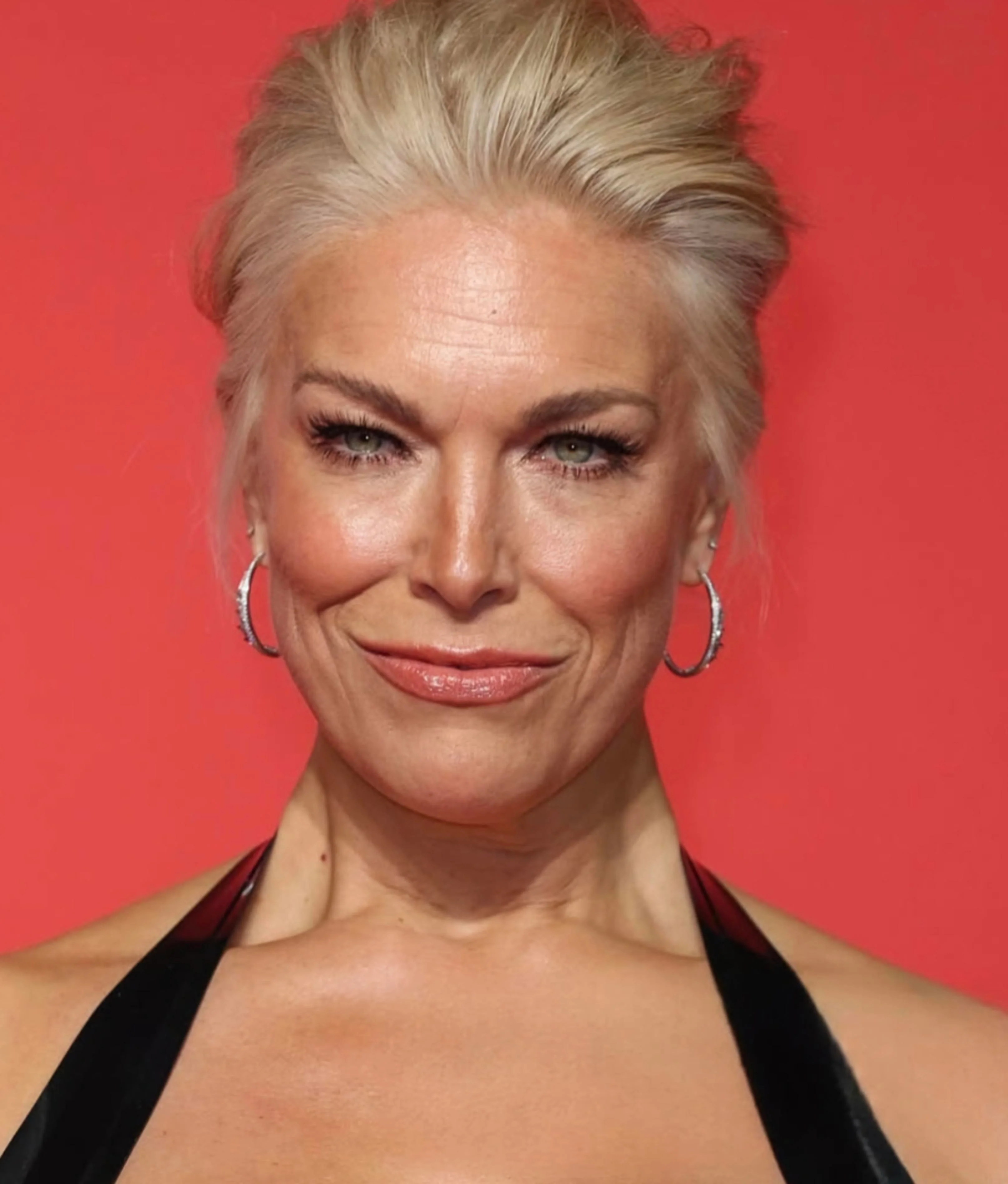 Hannah Waddingham picture 4 of 4