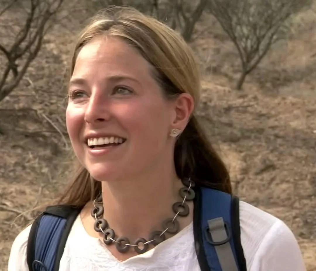 Alice Roberts picture 1 of 1