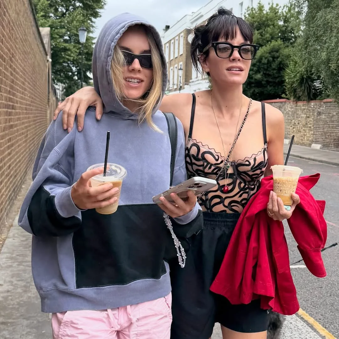 Lily Allen picture 4 of 8