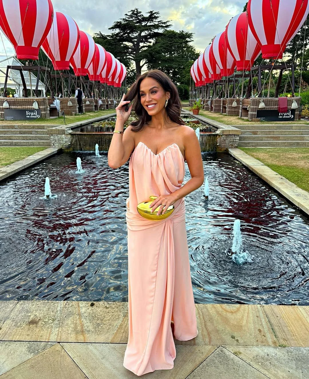 Vicky Pattison picture 1 of 3