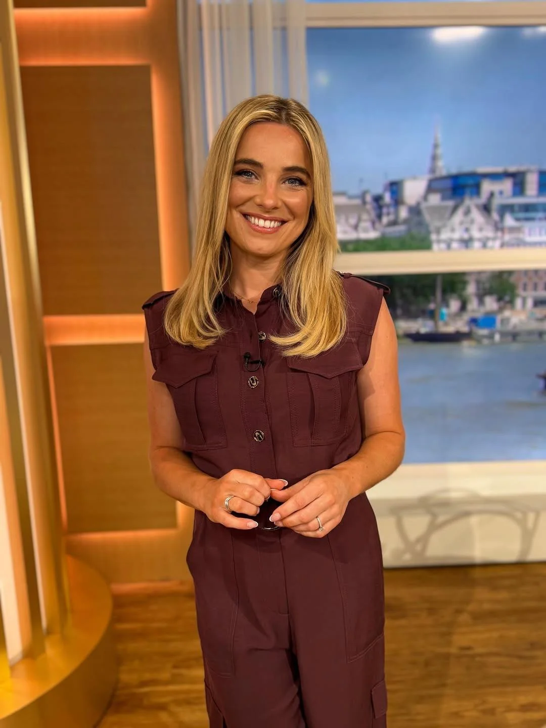 Sian Welby picture 3 of 3