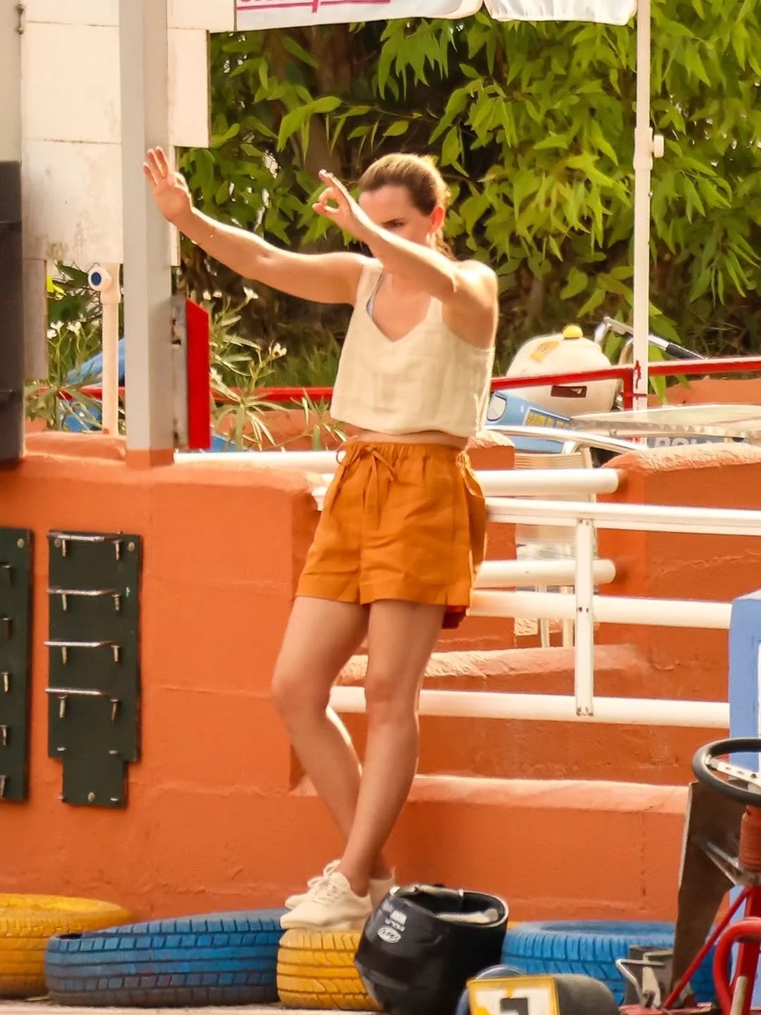 Emma Watson picture 4 of 4