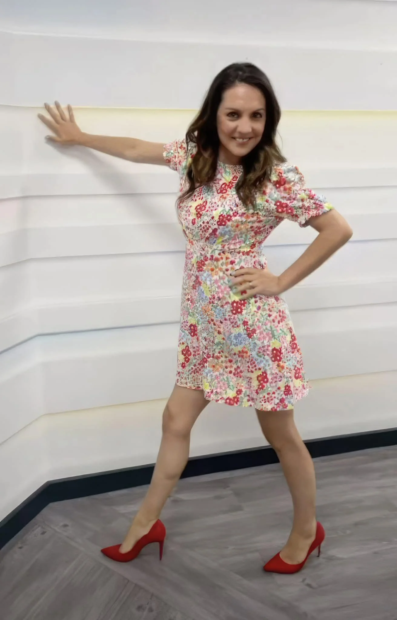 Laura Tobin picture 1 of 1