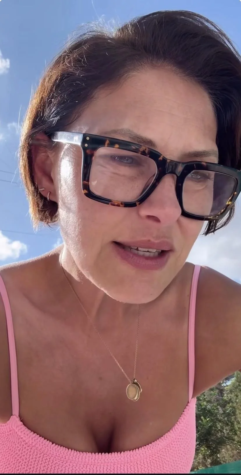 Emma Willis picture 2 of 8