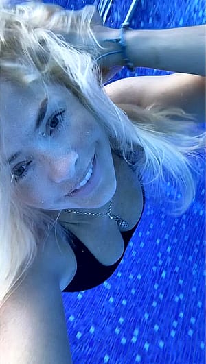 Holly Willoughby'
