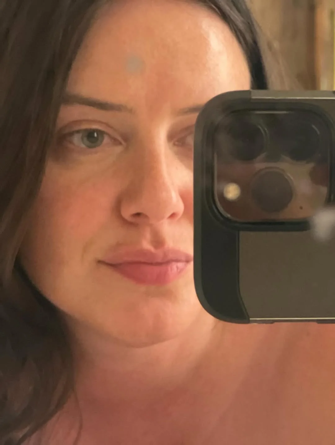 Michelle Ryan picture 2 of 2