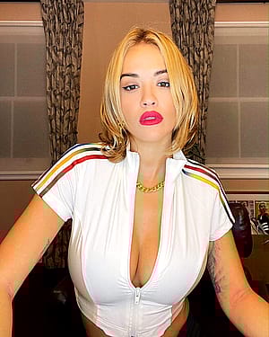 Rita Ora'