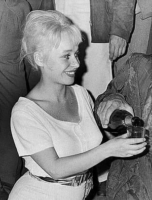 Barbara Windsor'