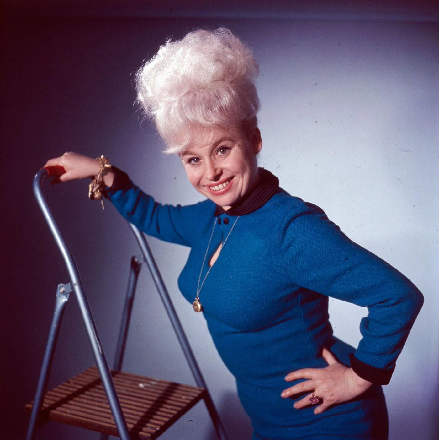 Barbara Windsor picture 1 of 1