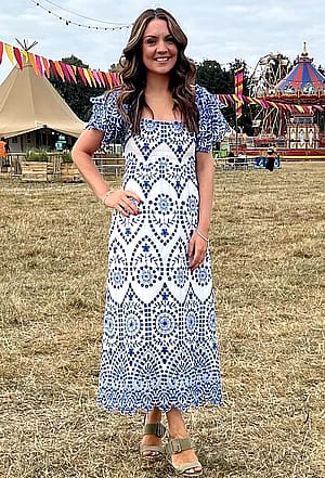 Laura Tobin'