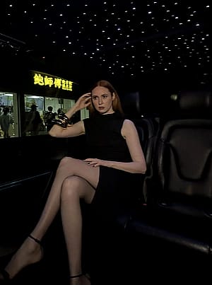 Karen Gillan'