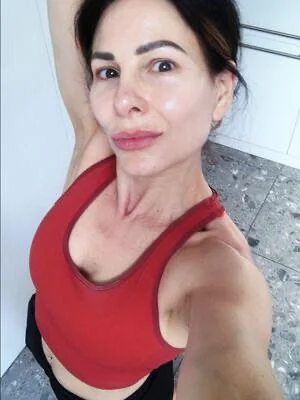 Lucrezia Millarini picture 1 of 1