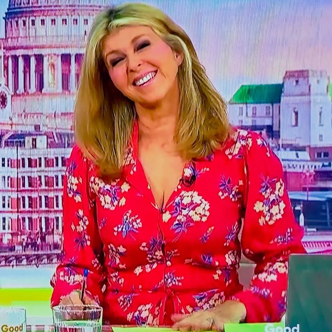 Kate Garraway picture 2 of 2