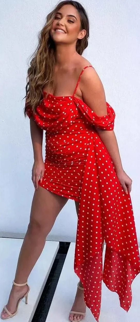 Jacqueline jossa picture 1 of 1