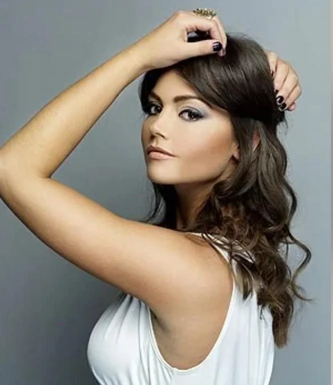 Jenna Coleman picture 1 of 1