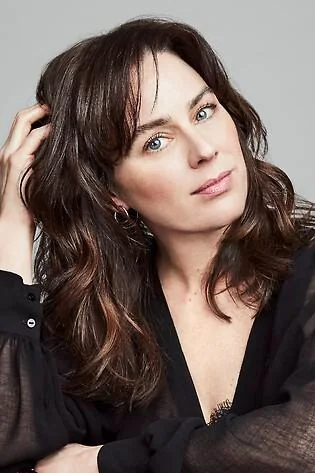 Jill Halfpenny picture 1 of 1